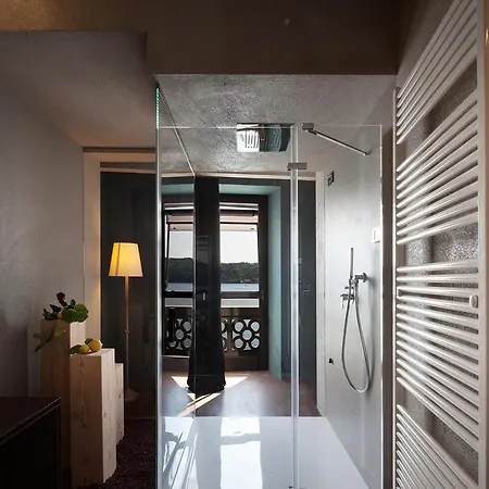Hotel Locanda Del Benaco 3*